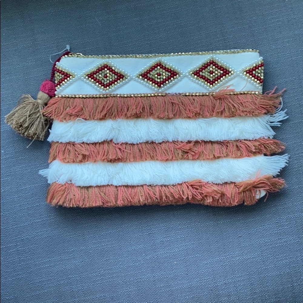 zip up bag
